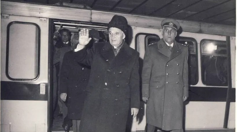 Nicolae Ceaușescu la inaugurarea metroului